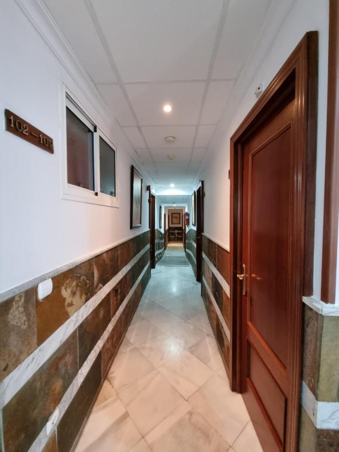 Hotel Quitagolpe Jerez de la Frontera Exterior foto